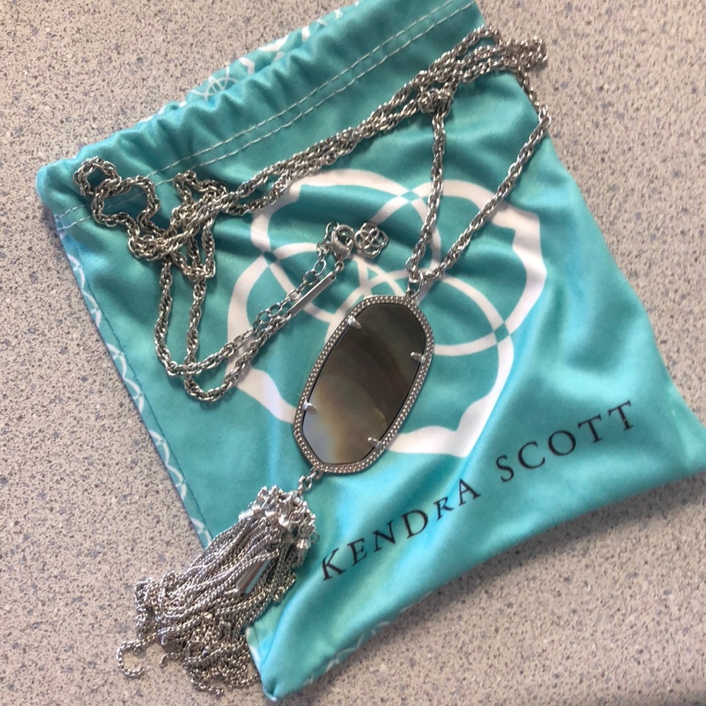 Kendra Scott Necklace